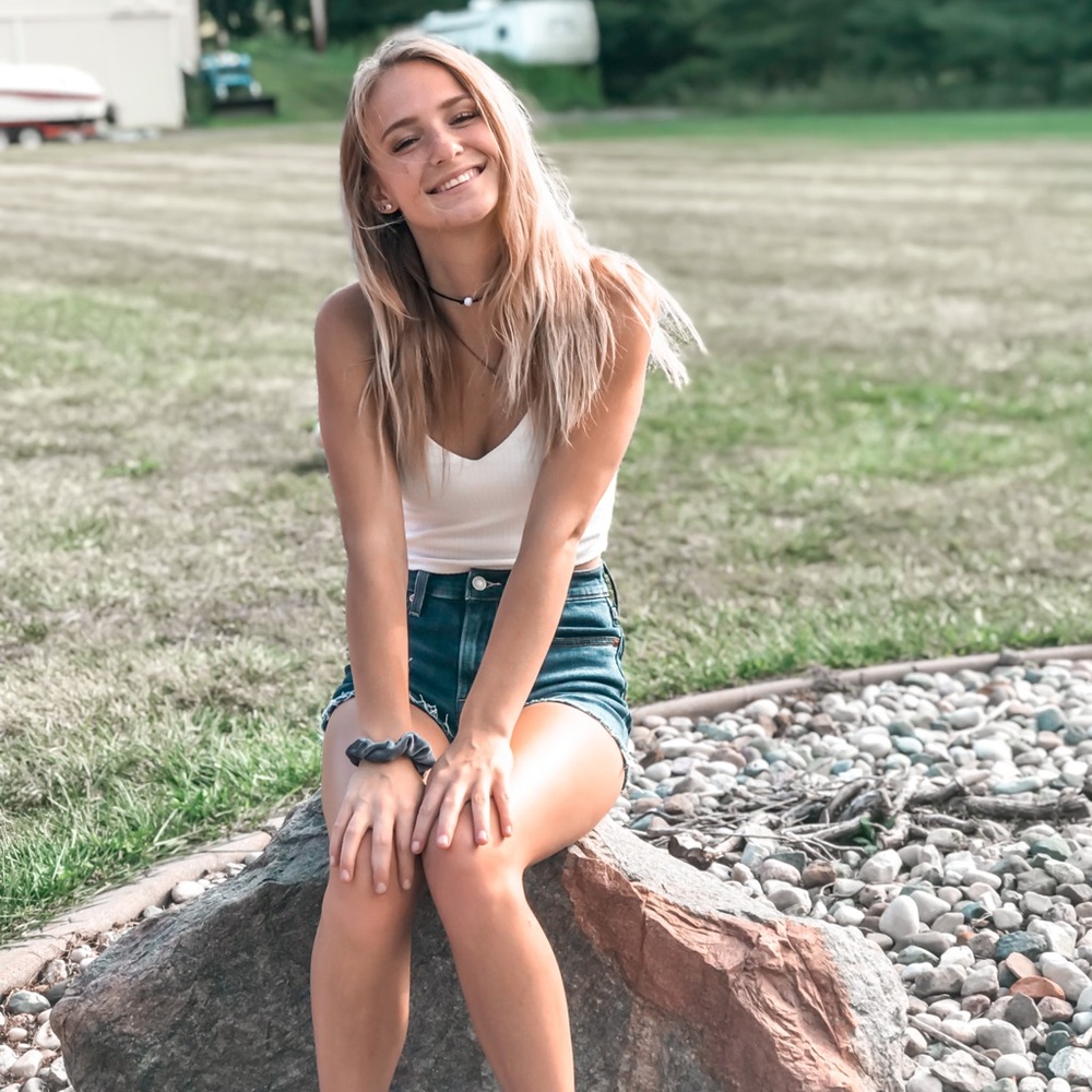 Meet your Posher, Ashlyn